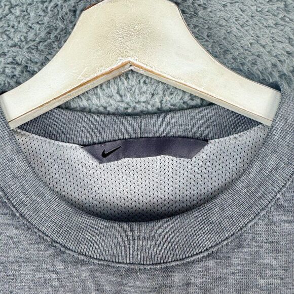 Nike Athletics‎ Reversible Shirt Mens Medium Gray White Outdoor Basketball Gym - Picture 4 of 16